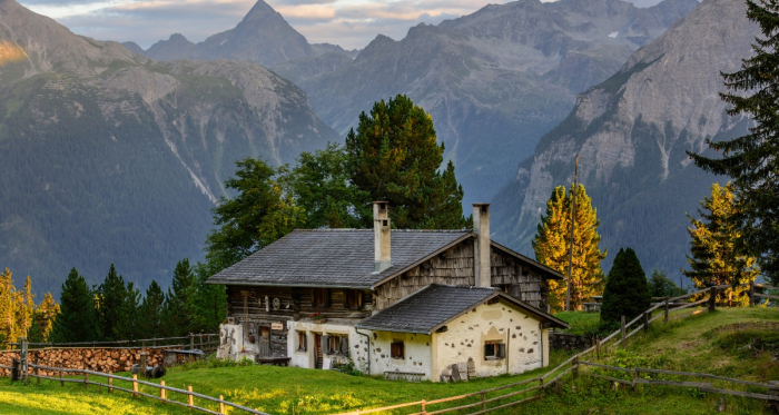Heidihütte, Falein