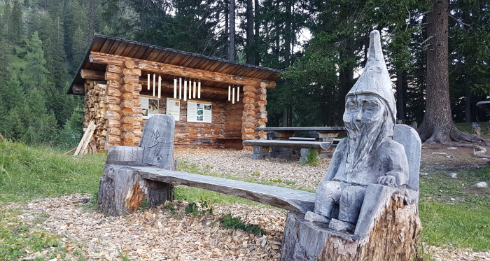 Bergüner Holzweg