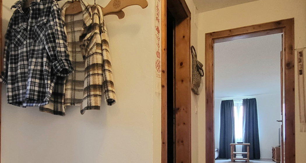 Chesa segl Crap A-6 (oua_85593025_image) Chesa segl Crap A-6 (oua_85593025_image)