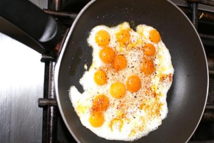 Die Essenszubereitung auf der Hütte benötigt Energie.