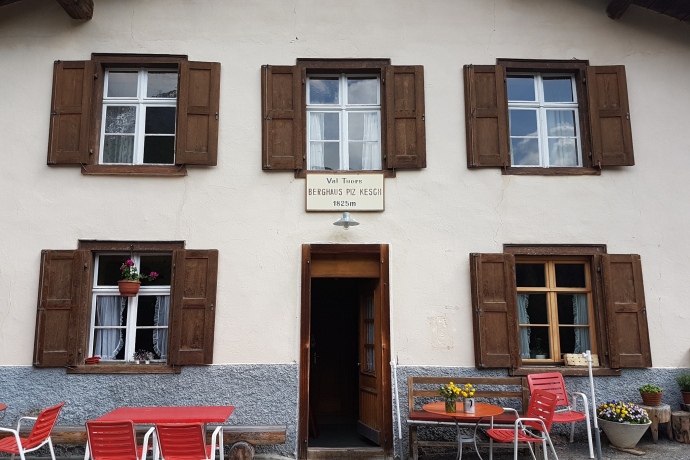Berghaus Piz Kesch (oua_98022041_image)