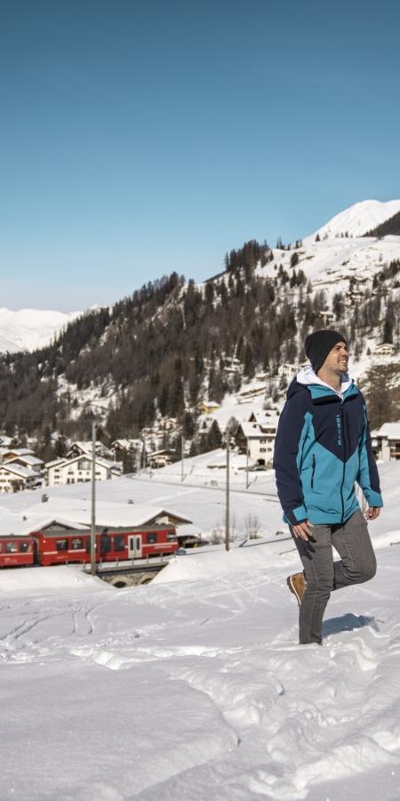 Winterwandern (Copyright: Schweiz Tourismus/Andre Meier)