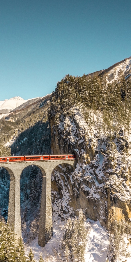 Landwasserviadukt (Copyright: Schweiz Tourismus/Jan Geerk) Landwasserviadukt (Copyright: Schweiz Tourismus/Jan Geerk)