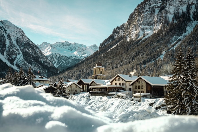 Bergün im Winter (Copyright: Schweiz Tourismus/Andre Meier) Bergün im Winter (Copyright: Schweiz Tourismus/Andre Meier)
