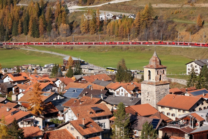 Weltrekordversuch RhB, Zug in Bergün (C: Philipp Schmidli)