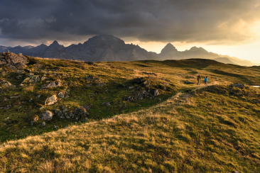 Wandern im Parc Ela (Copyright: Schweiz Tourismus/Lorenz Andreas Fischer)